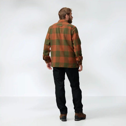 Canada Shirt M