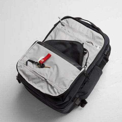 Färden Carry-On Pack