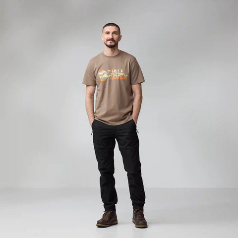 Multicolor logo T-shirt M